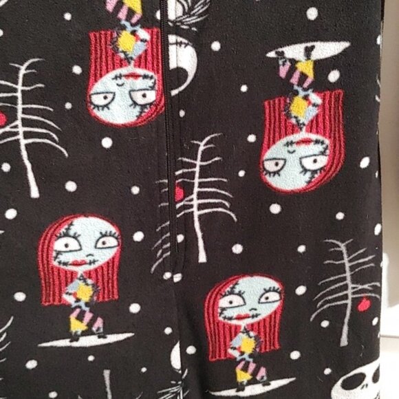 Disney Nightmare Before Christmas sleeper adult onesie size M one piece - Picture 7 of 10